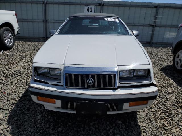 1C3XU4536NF253653 - 1992 CHRYSLER LEBARON 白色 照片 5