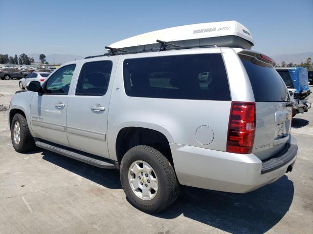 1GNUCJE04AR254225 - 2010 CHEVROLET SUBURBAN C1500 LT SILVER photo 2