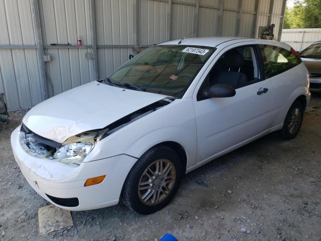 1FAFP31N76W186536 - 2006 FORD FOCUS ZX3 WHITE photo 1