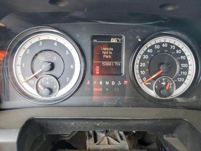 3C6RR7KG2NG206415 - 2022 RAM 1500 CLASS TRADESMAN Biały zdjęcie 9