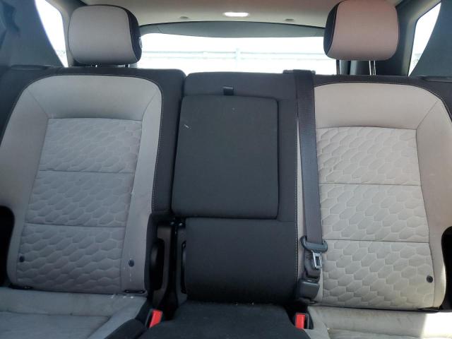 2GNAXREV5J6213793 - 2018 CHEVROLET EQUINOX LS შავი ფოტო 10