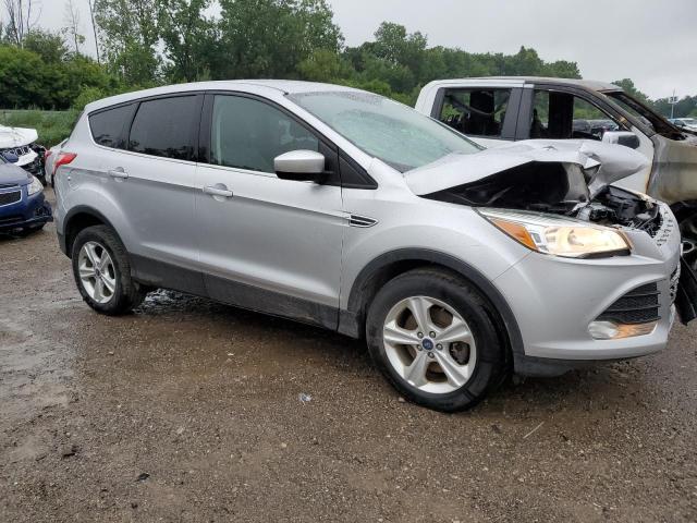 1FMCU9G91FUB38704 - 2015 FORD ESCAPE SE SILVER photo 4