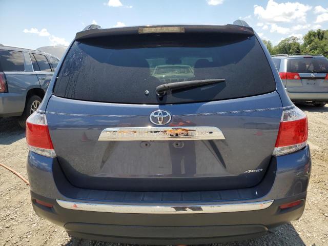 5TDBK3EH4CS152674 - 2012 TOYOTA HIGHLANDER BASE BLUE photo 6