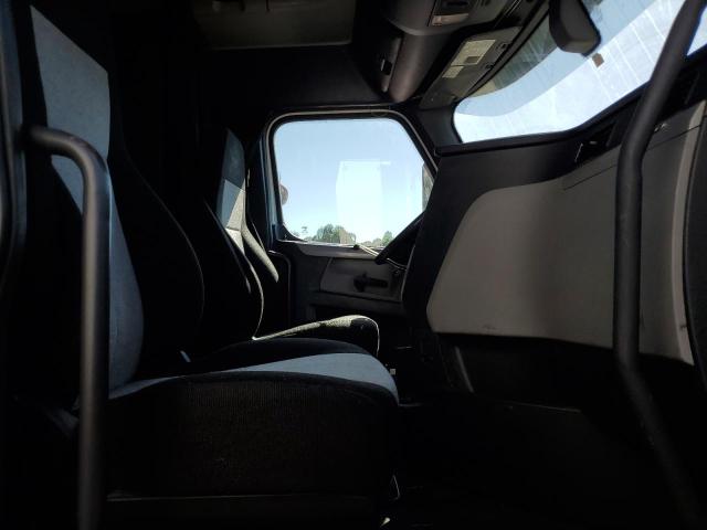 3AKJHHDRXJSJR0472 - 2018 FREIGHTLINER CASCADIA 1 Biały zdjęcie 5