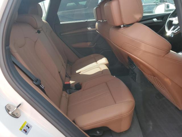 WA1CAAFY4M2050885 - 2021 AUDI Q5 PRESTIGE 白色 照片 10