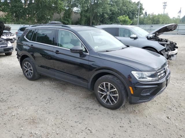 3VV2B7AX2KM064713 - 2019 VOLKSWAGEN TIGUAN SE BLACK photo 4