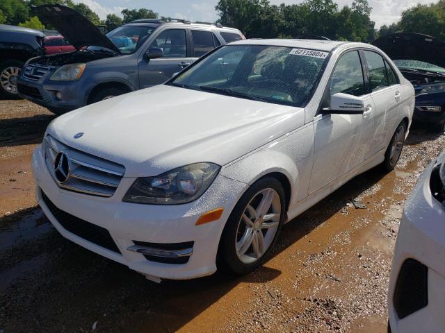 WDDGF4HB8DR255688 - 2013 MERCEDES-BENZ C 250 WHITE photo 1