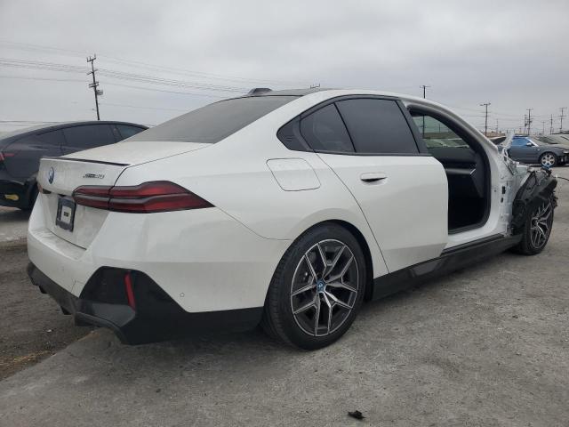 WBY13HG03SCS49117 - 2025 BMW I5 XDRIVE 40 WHITE photo 3