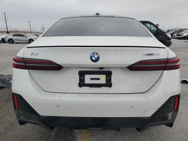 WBY13HG03SCS49117 - 2025 BMW I5 XDRIVE 40 WHITE photo 6