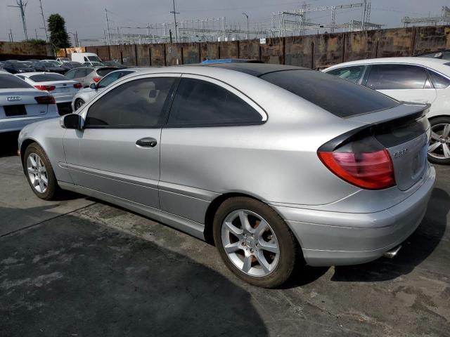 WDBRN64J13A479413 - 2003 MERCEDES-BENZ C 320 SPORT COUPE SILVER photo 2