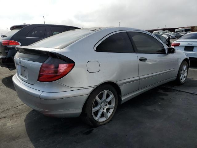 WDBRN64J13A479413 - 2003 MERCEDES-BENZ C 320 SPORT COUPE SILVER photo 3