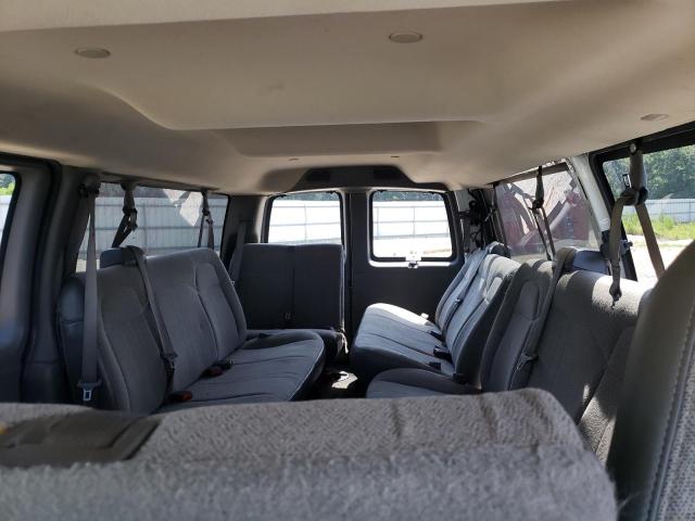 1GAZGPFG7H1178616 - 2017 CHEVROLET EXPRESS G3 LT WHITE photo 10