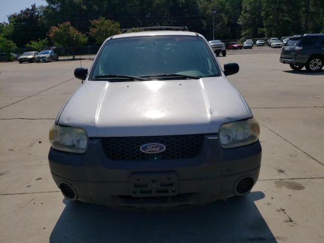 1FMYU92ZX5KC45144 - 2005 FORD ESCAPE XLS GRAY photo 5