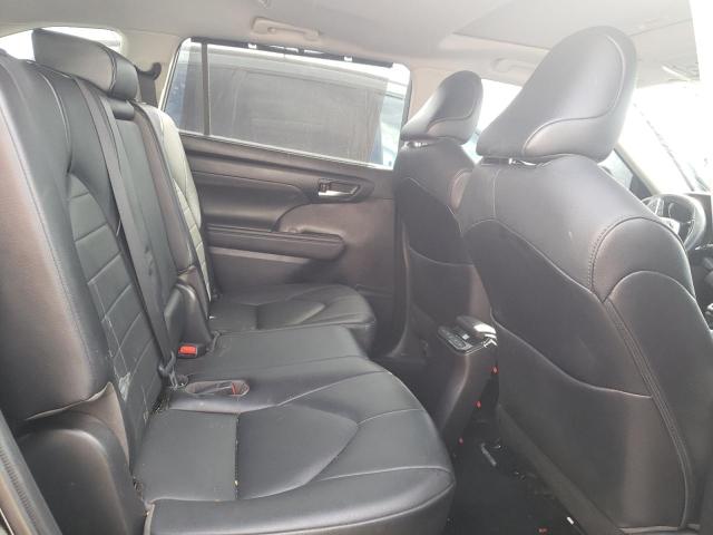 5TDGZRBH5MS154251 - 2021 TOYOTA HIGHLANDER XLE BLACK photo 6