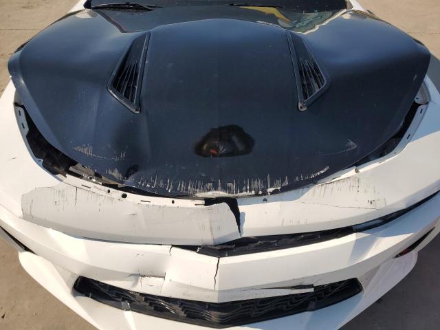 1G1FH1R71G0130963 - 2016 CHEVROLET CAMARO SS WHITE photo 11