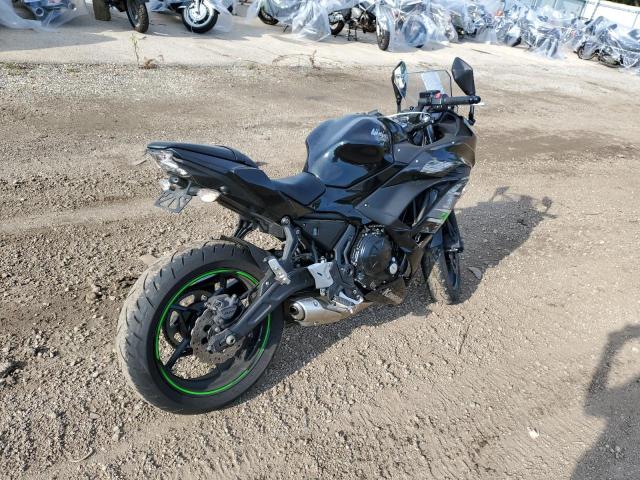 JKAEXEJ1XKDA04250 - 2019 KAWASAKI EX650 J BLACK photo 4