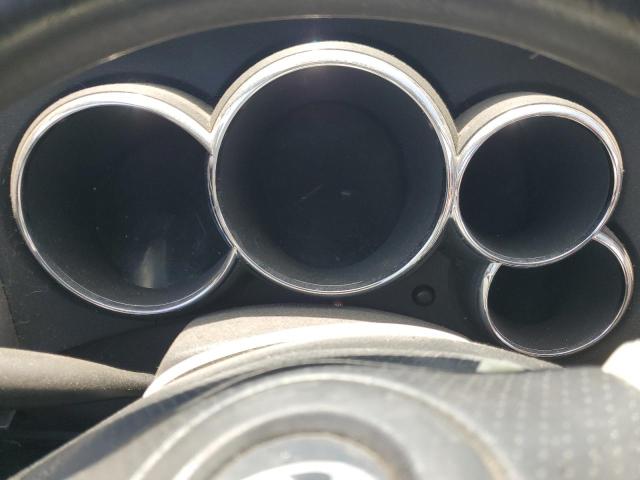 2T1KR32E88C687724 - 2008 TOYOTA COROLLA MA XR BLACK photo 9