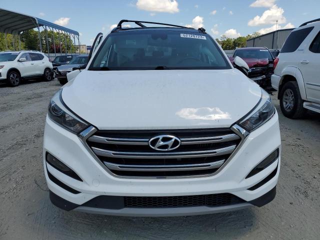 KM8J33A21JU718949 - 2018 HYUNDAI TUCSON VALUE WHITE photo 5