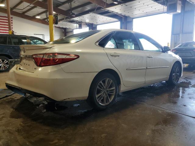 4T1BF1FK3HU313467 - 2017 TOYOTA CAMRY SE LE 白色 照片 3