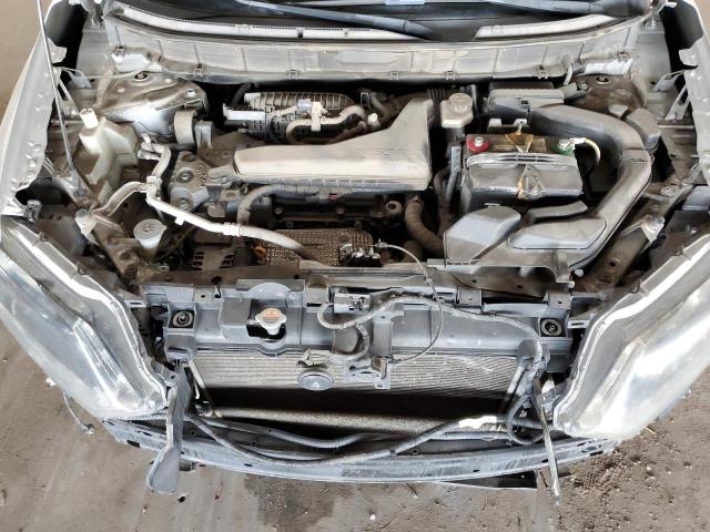 KNMAT2MT7GP718268 - 2016 NISSAN ROGUE S SILVER photo 11