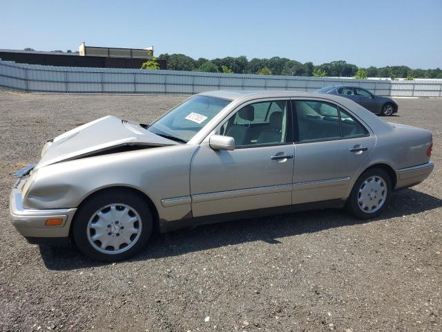 1999 MERCEDES-BENZ E 320, 