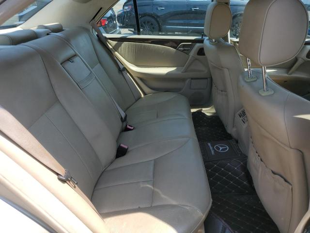 WDBJF65H3XA869036 - 1999 MERCEDES-BENZ E 320 Beige photo 10
