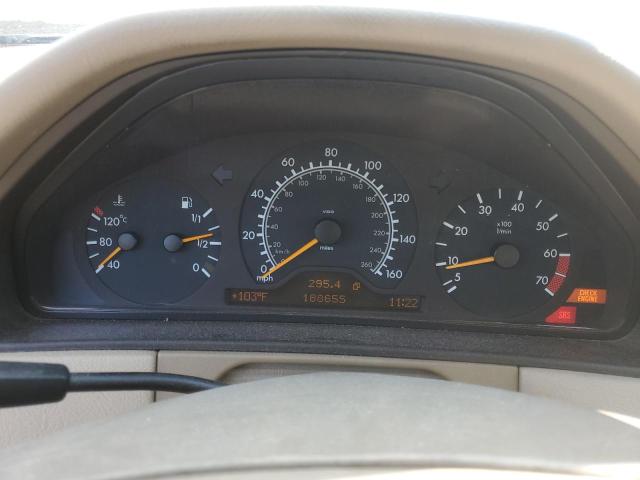 WDBJF65H3XA869036 - 1999 MERCEDES-BENZ E 320 Beige photo 9