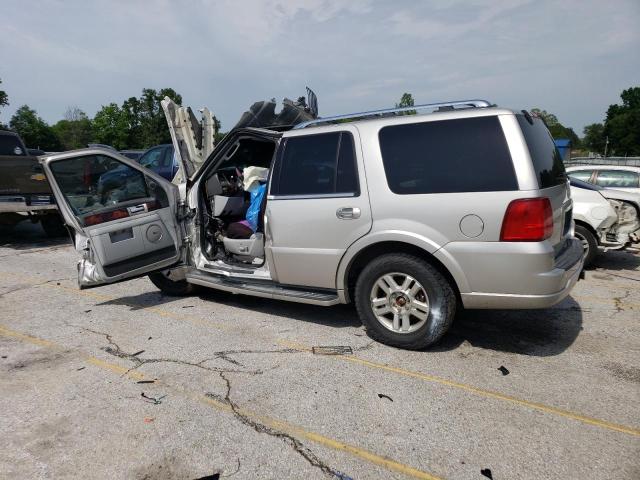 5LMFU28526LJ16049 - 2006 LINCOLN NAVIGATOR ვერცხლისფერი ფოტო 2