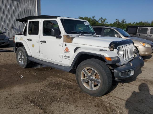 1C4HJXEG9JW233095 - 2018 JEEP WRANGLER U SAHARA WHITE photo 4