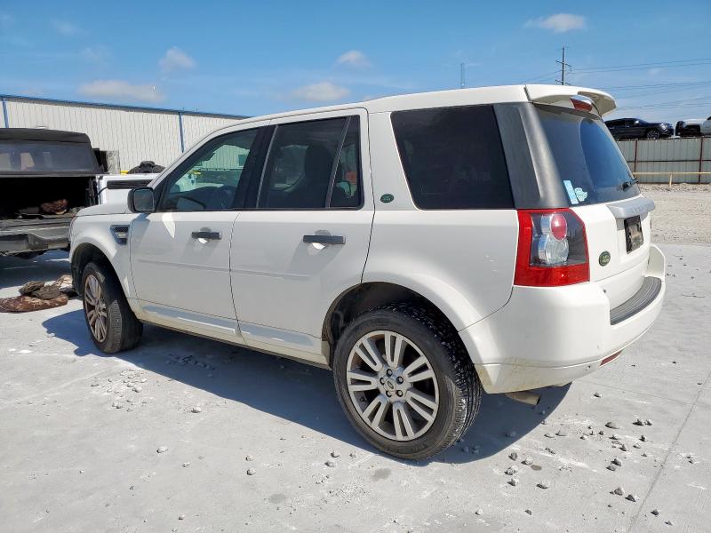 SALFT2BN6AH201645 - 2010 LAND ROVER LR2 HSE TECHNOLOGY WHITE photo 2