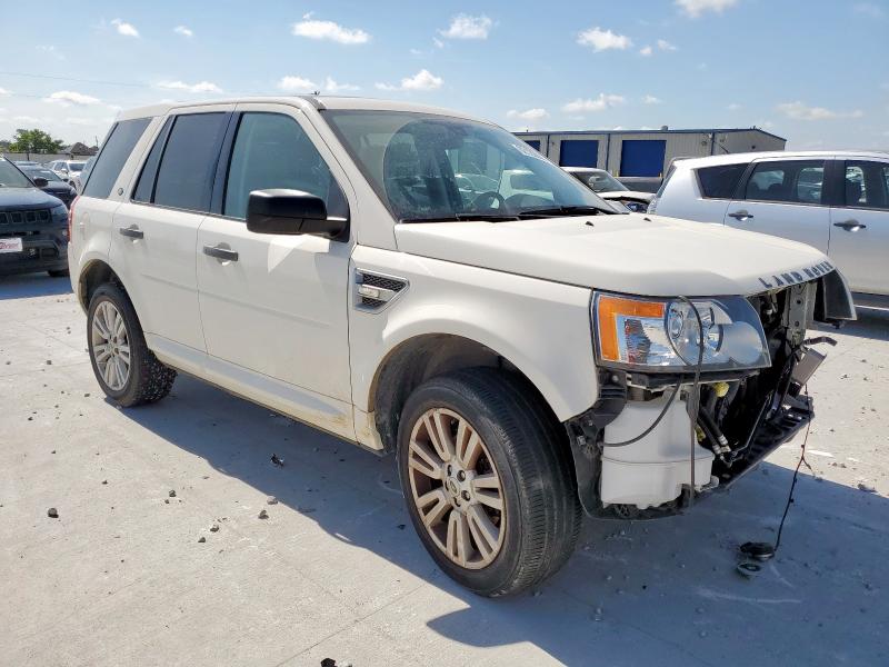 SALFT2BN6AH201645 - 2010 LAND ROVER LR2 HSE TECHNOLOGY WHITE photo 4