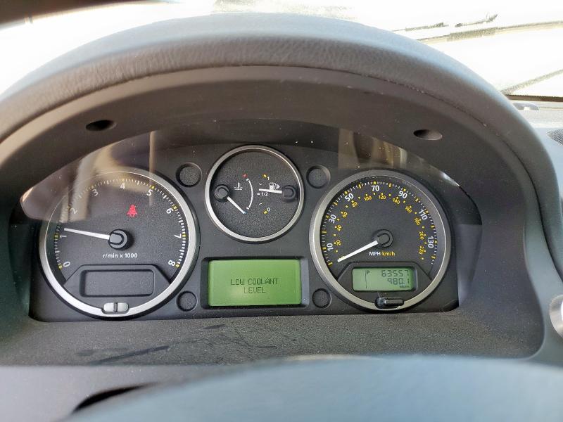 SALFT2BN6AH201645 - 2010 LAND ROVER LR2 HSE TECHNOLOGY WHITE photo 9