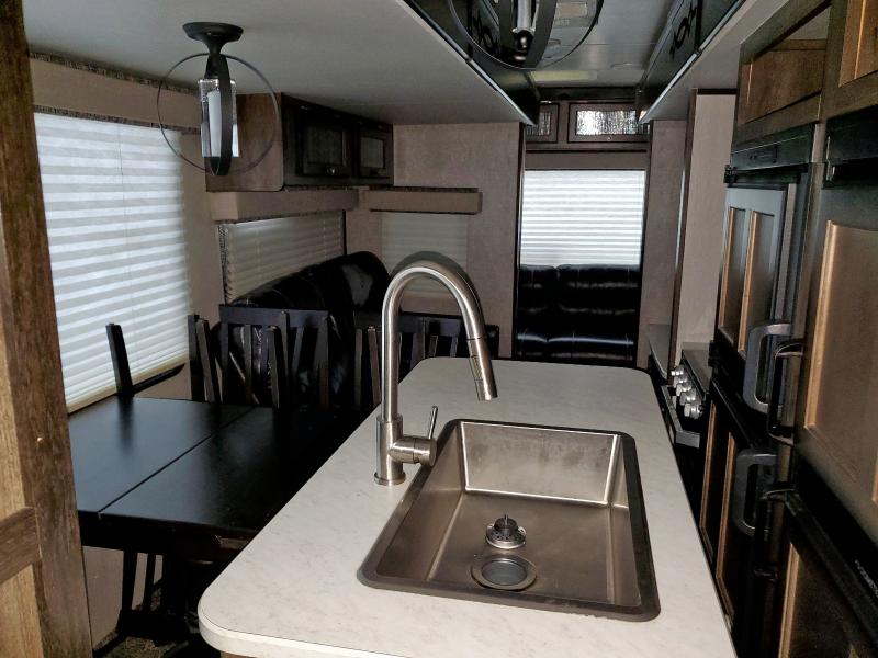 5SFNB4029LE420059 - 2020 HEARTLAND MALLARD M335 WHITE photo 6