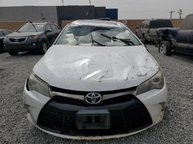 4T1BF1FK9GU180440 - 2016 TOYOTA CAMRY LE WHITE photo 5