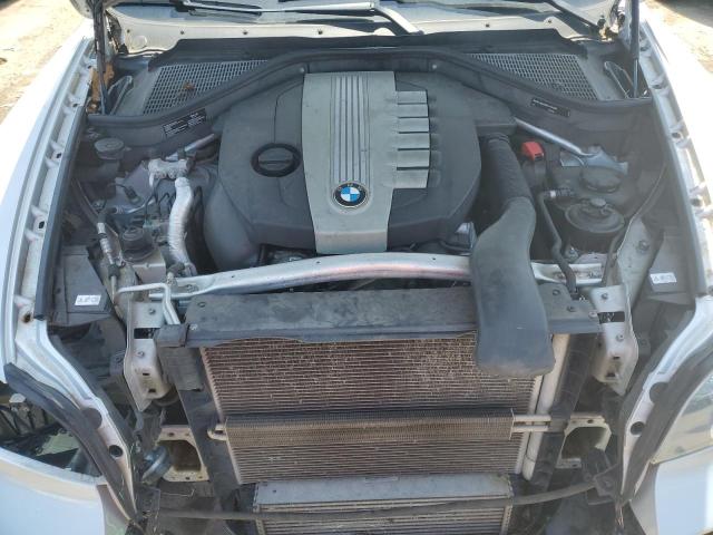 5UXZW0C50CL667388 - 2012 BMW X5 XDRIVE35D SILVER photo 12