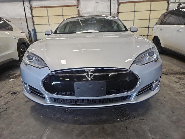 5YJSA1H16EFP35678 - 2014 TESLA MODEL S 银色 照片 5