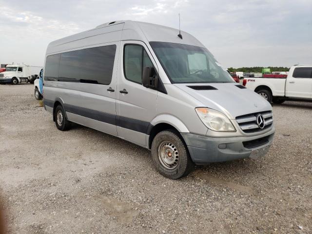 WDZPE8CC9C5641059 - 2012 MERCEDES-BENZ SPRINTER 2500 GRAY photo 4