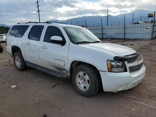 1GNSCHE00BR164944 - 2011 CHEVROLET SUBURBAN C1500  LS WHITE photo 4