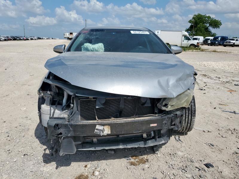 4T1BF1FK3GU131184 - 2016 TOYOTA CAMRY LE SILVER photo 5