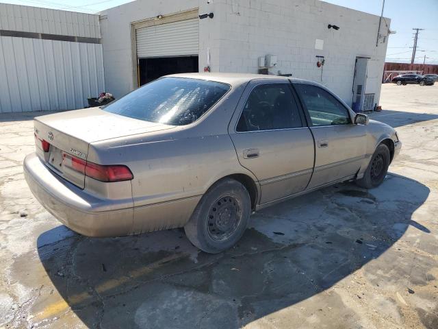 4T1BG22K6XU548789 - 1999 TOYOTA CAMRY CE TAN photo 3