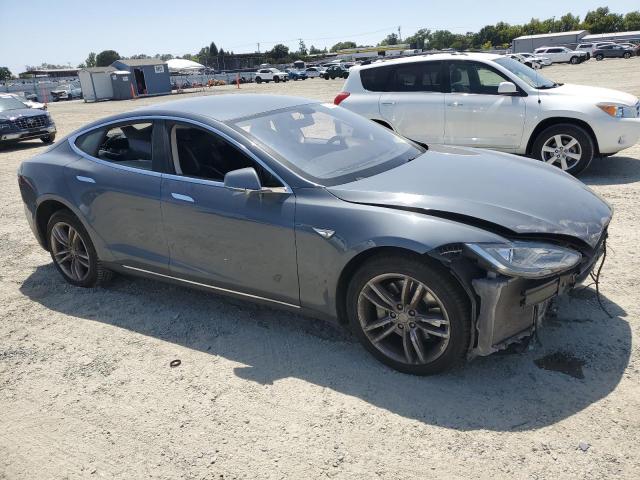 5YJSA1DN5DFP18054 - 2013 TESLA MODEL S GRAY photo 4