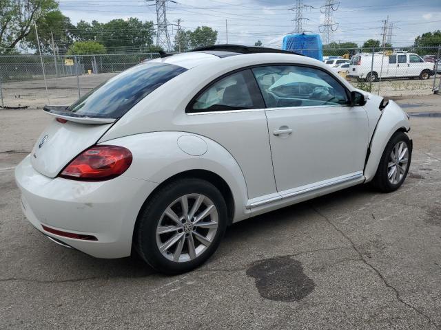 3VWJD7AT7KM704655 - 2019 VOLKSWAGEN BEETLE SE WHITE photo 3