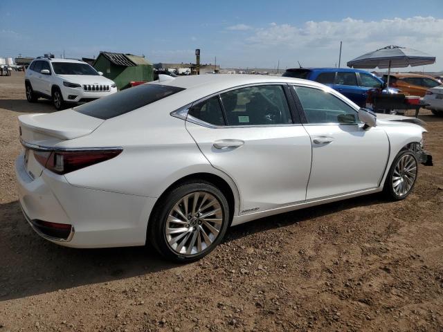 JTHB21B17K2022887 - 2019 LEXUS ES 300H WHITE photo 3