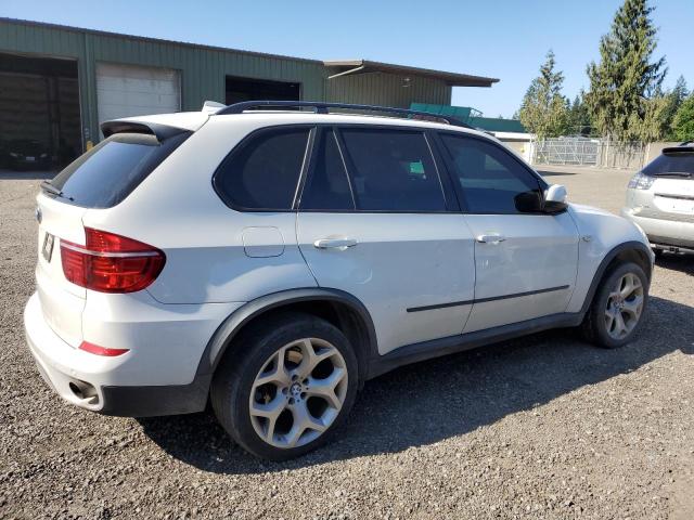 5UXZW0C56CL668996 - 2012 BMW X5 XDRIVE35D WHITE photo 3