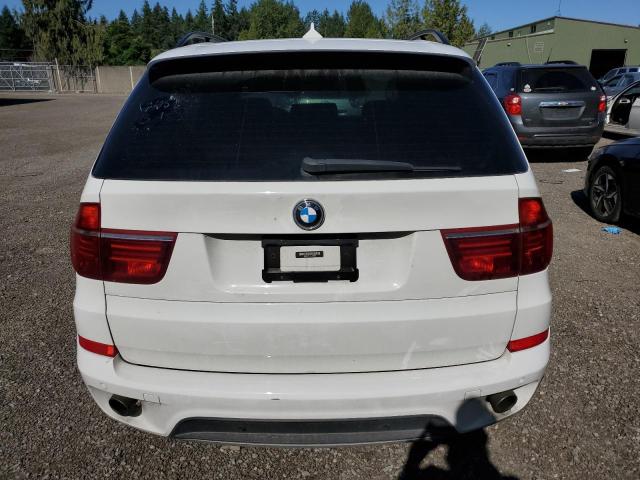 5UXZW0C56CL668996 - 2012 BMW X5 XDRIVE35D WHITE photo 6