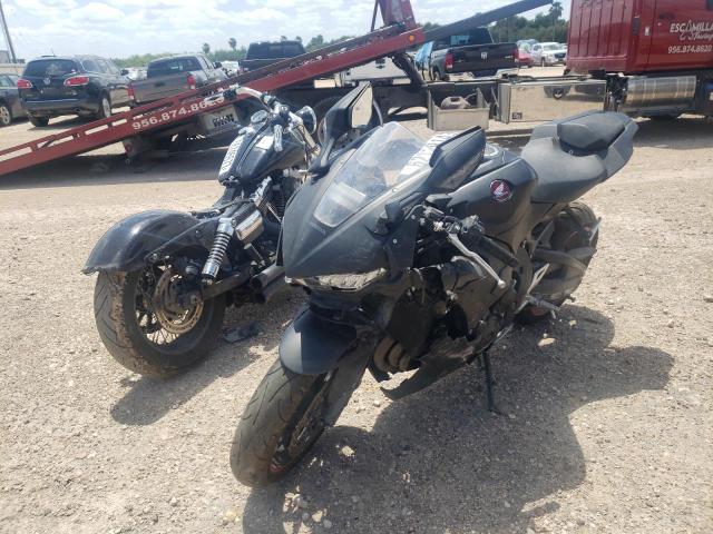 JH2SC7750MK400085 - 2021 HONDA CBR1000 RA BLACK photo 2