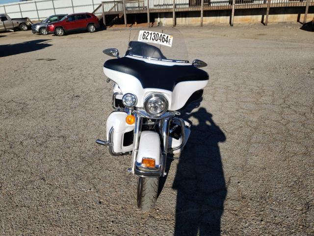 1HD1FC4168Y615381 - 2008 HARLEY-DAVIDSON FLHTCUI 白色 照片 2