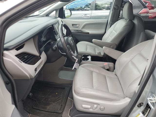 5TDYZ3DC3KS992553 - 2019 TOYOTA SIENNA XLE Արծաթագույն լուսանկար 7