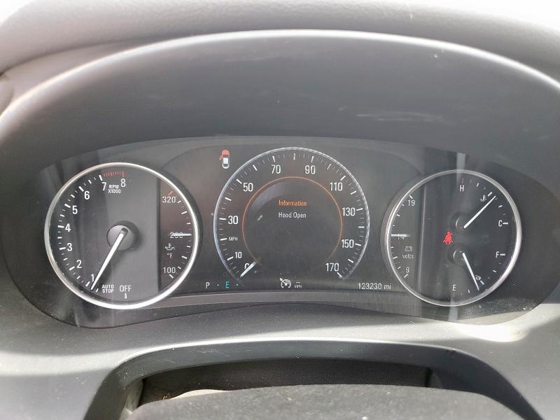 1G4ZP5SS7JU114596 - 2018 BUICK LACROSSE ESSENCE WHITE photo 9