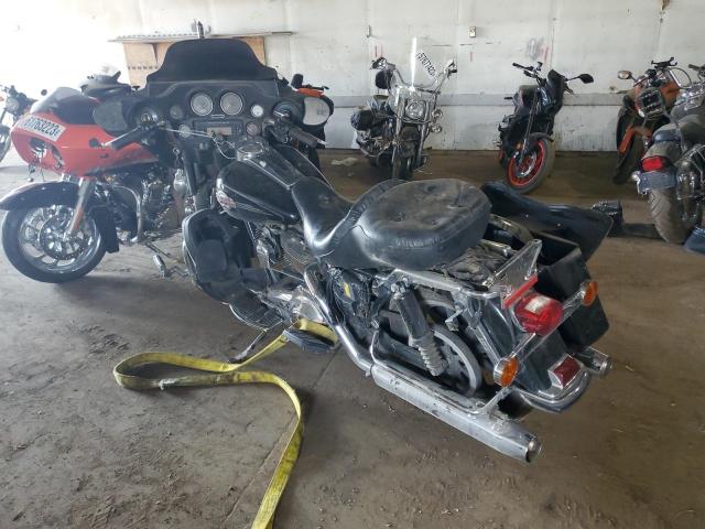 1HD1FC4167Y725202 - 2007 HARLEY-DAVIDSON FLHTCUI 黑色 照片 3